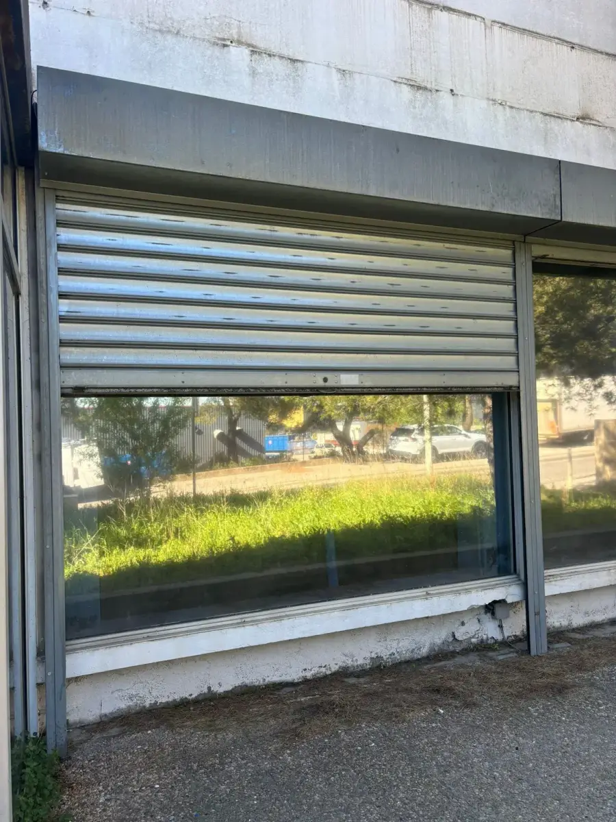 Installation et pose de rideau métallique à Noisy-le-Grand