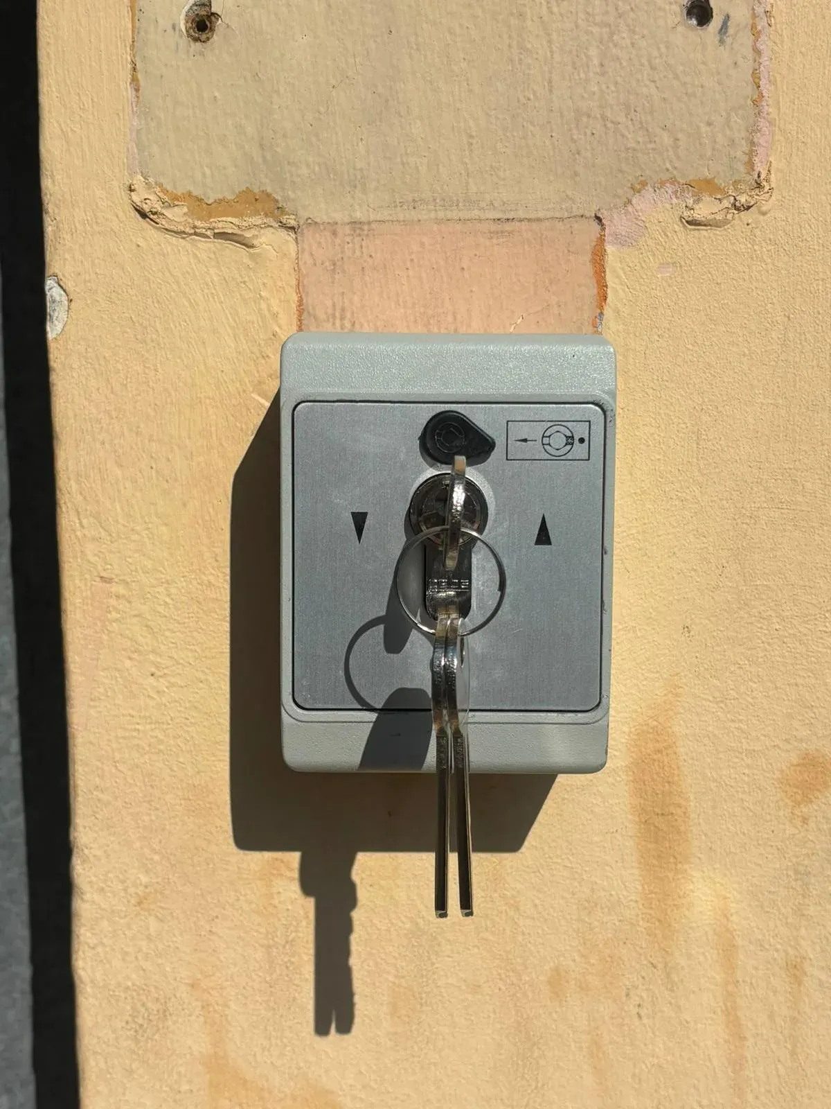 Motorisation de rideau métallique à Noisy-le-Grand Motorisation de rideau métallique à Noisy-le-Grand